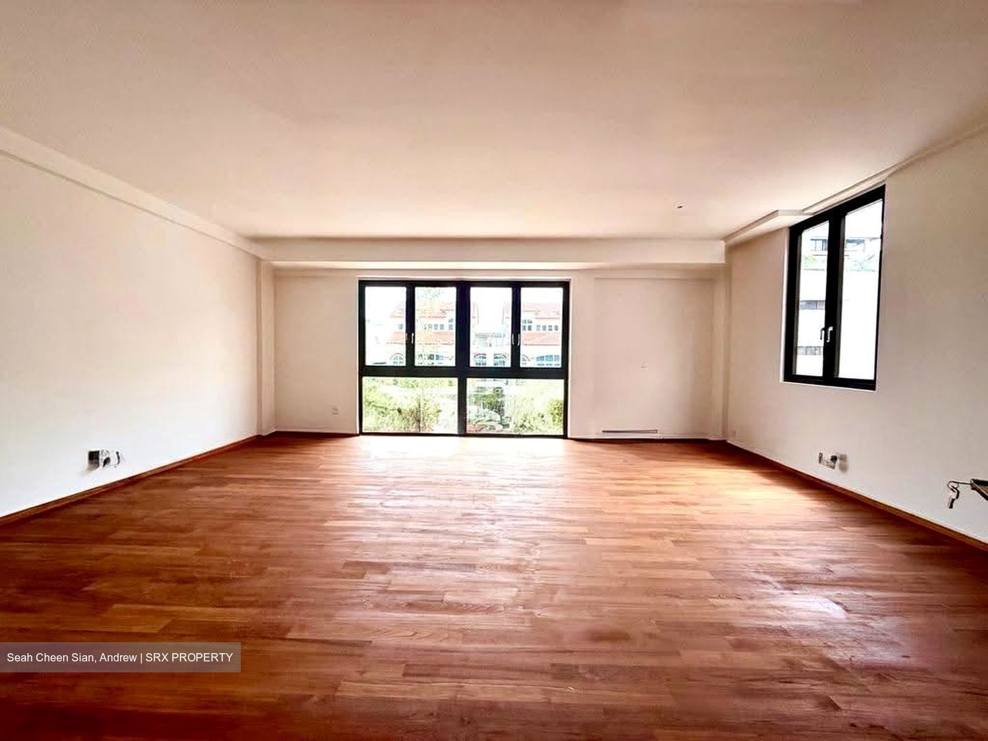 King's Road (D10), Semi-Detached #609114881